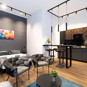 https://rainbow-apartments-4.krakowhotelspoland.com